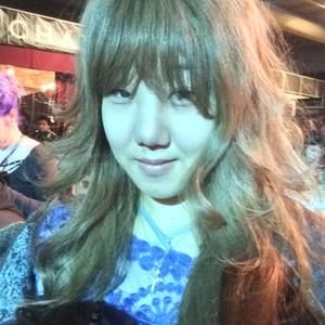 Meet your Posher, Yuna